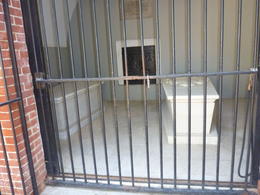 Photo of A trip to learn about George Washington and more! This is the tomb of George and Martha Washington. On this tour you got a few hours to tour the house and grounds of Washington's farm. They had a great museum as well, which showed a 14 minute ... , Michelle M V - July 2014
