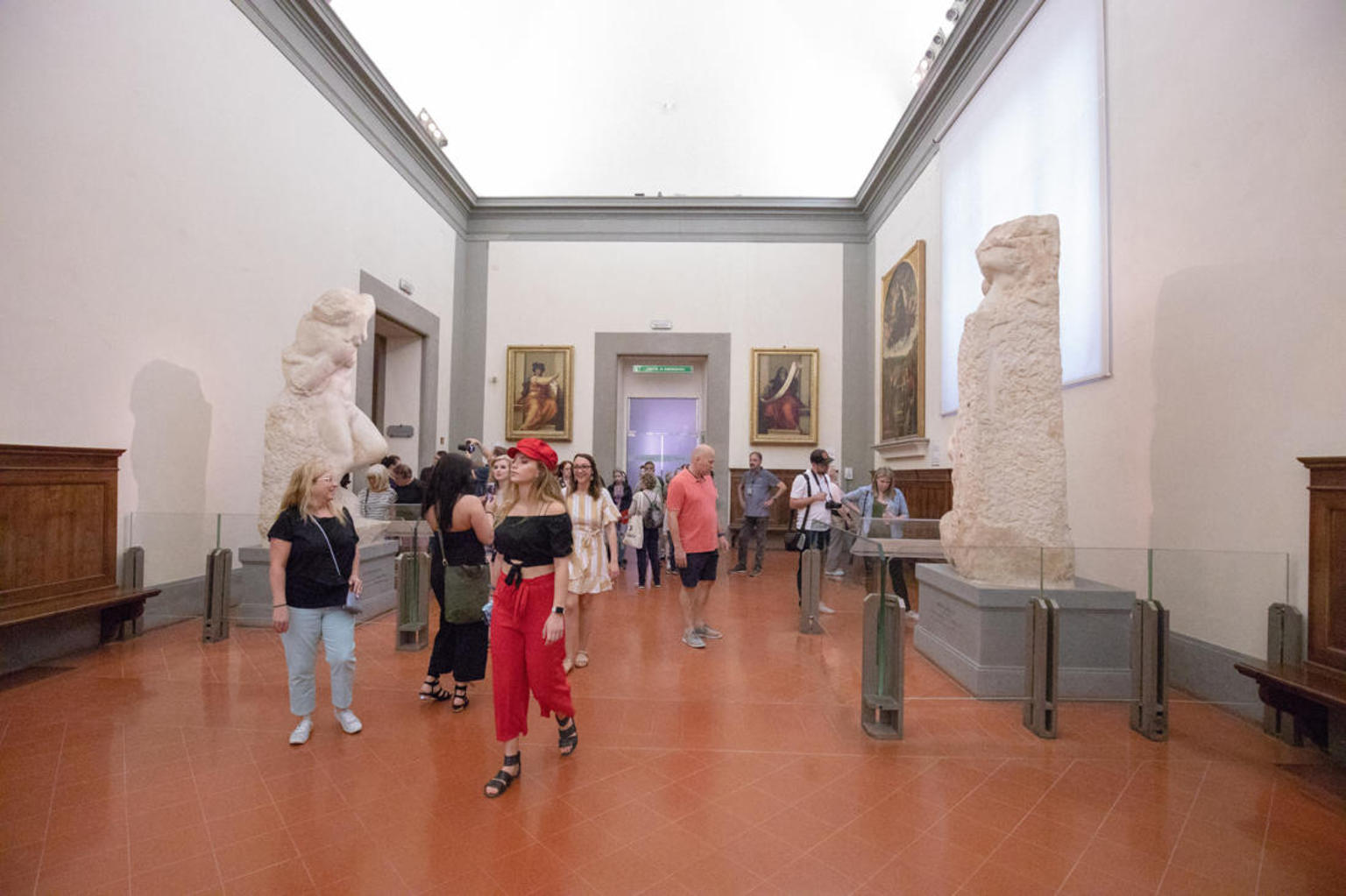 Viator_Photographer_448447.jpg