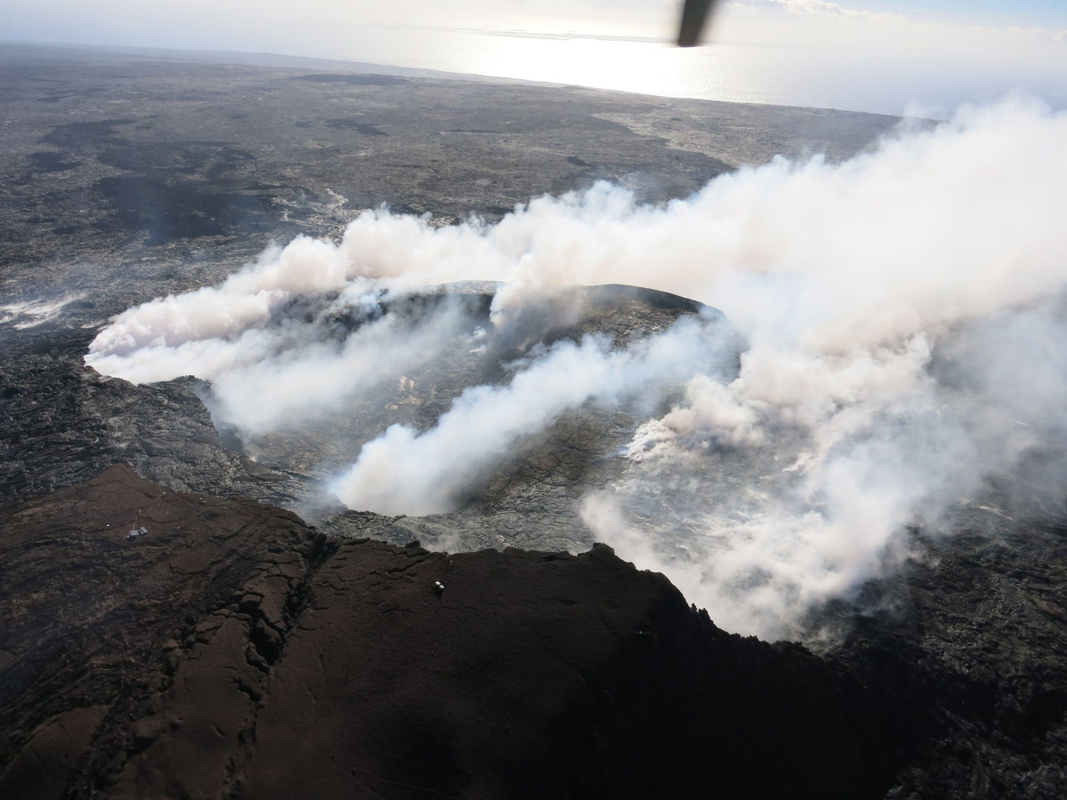 Steam vents at the Pu'u O'o Crater