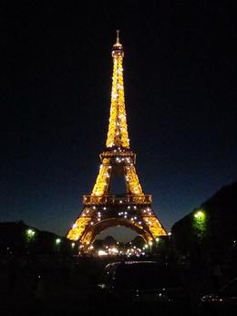 Photo of Eiffel Tower lit up This was our last stop on our bike tour. We rode up to the Eiffel Tower right as they had her all glittered up. Perfect way to end our experience!, Kathleen S - July 2010