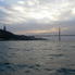 Photo of Lisboa Cruzeiro pelo rio Tejo ao pôr do sol em Lisboa 