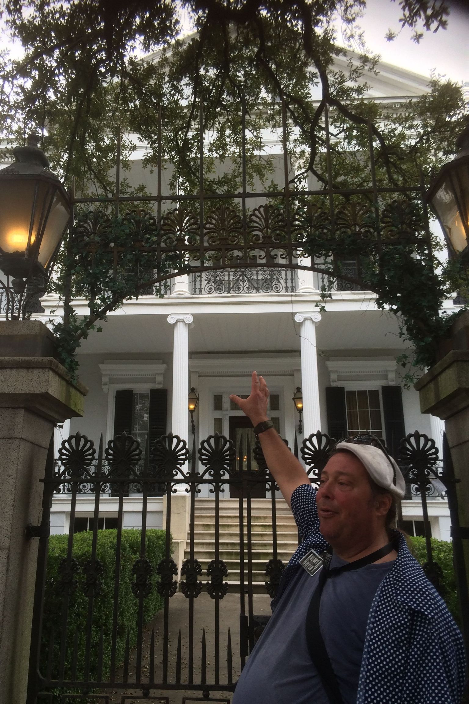 The house where it was filmed part of American Horror Story Coven