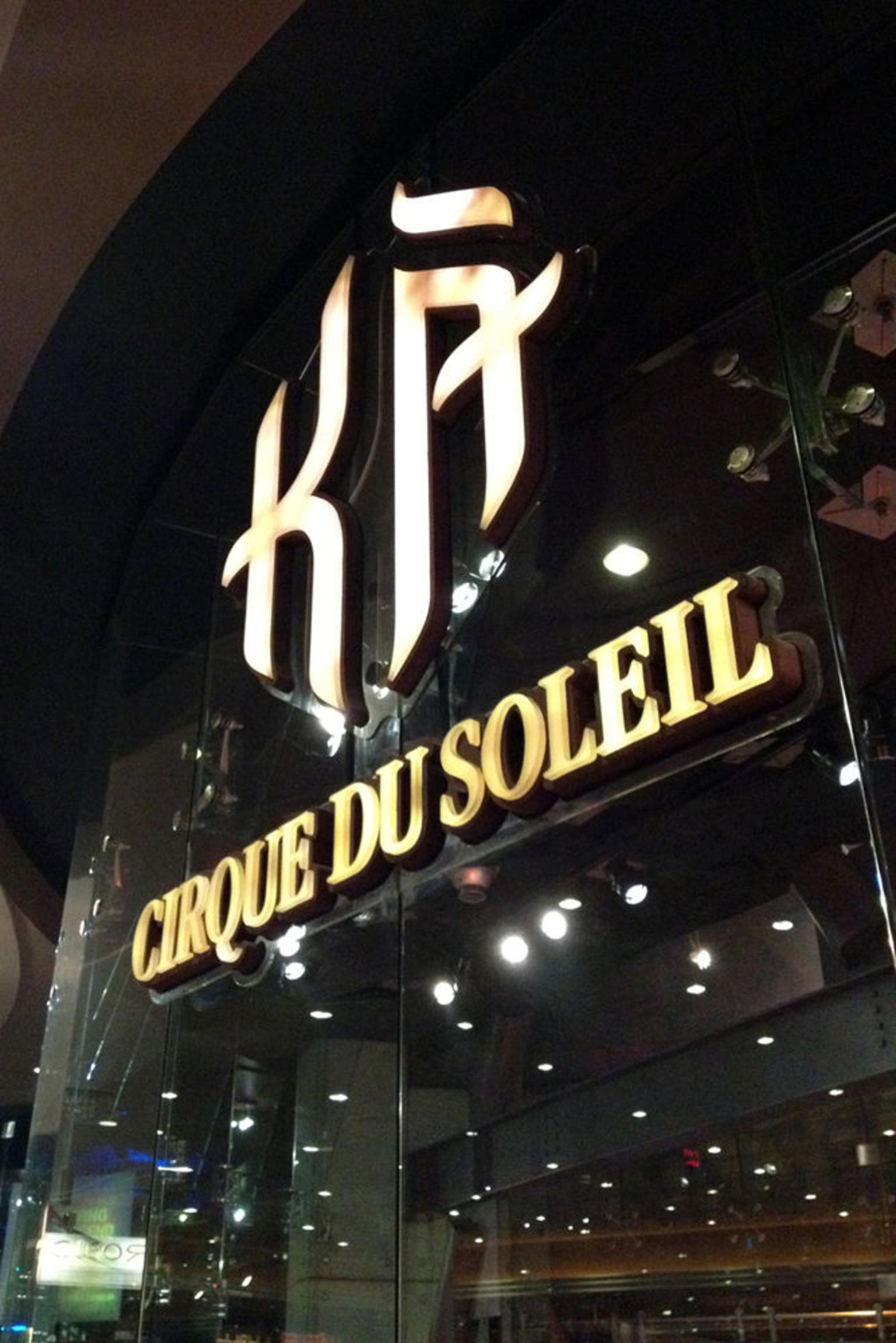 K  by Cirque du Soleil