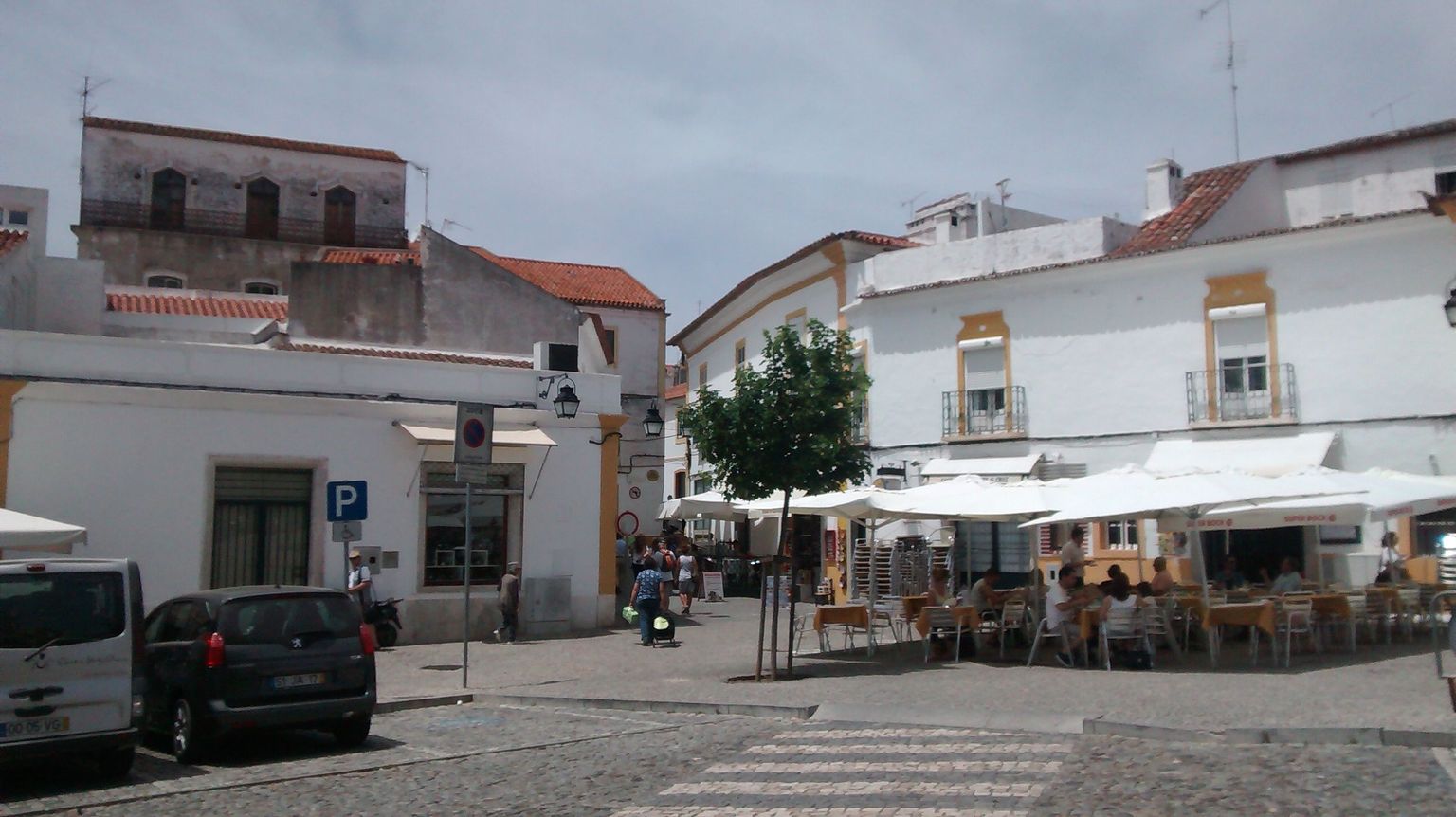 Evora
