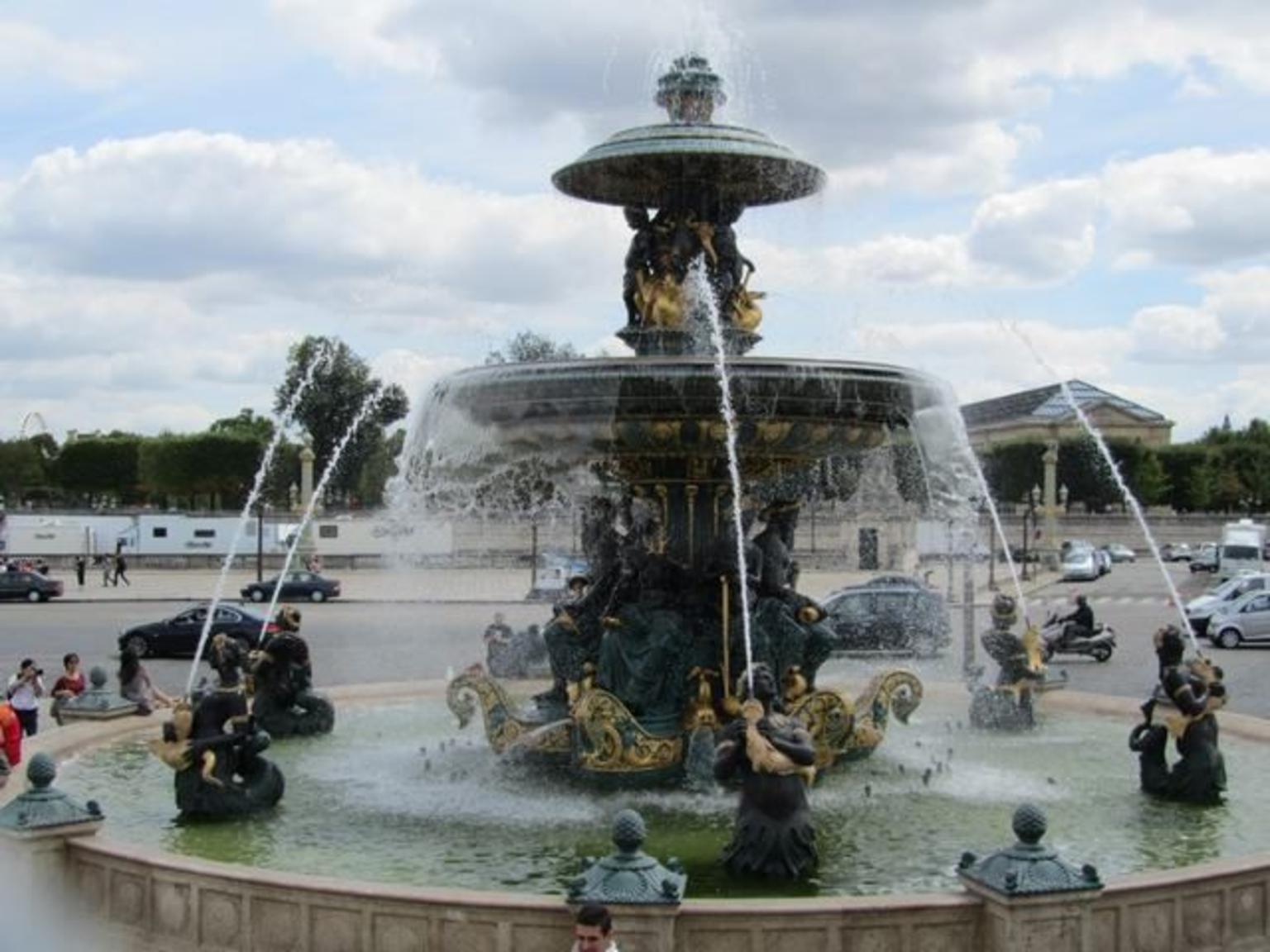 Fountains in Paris