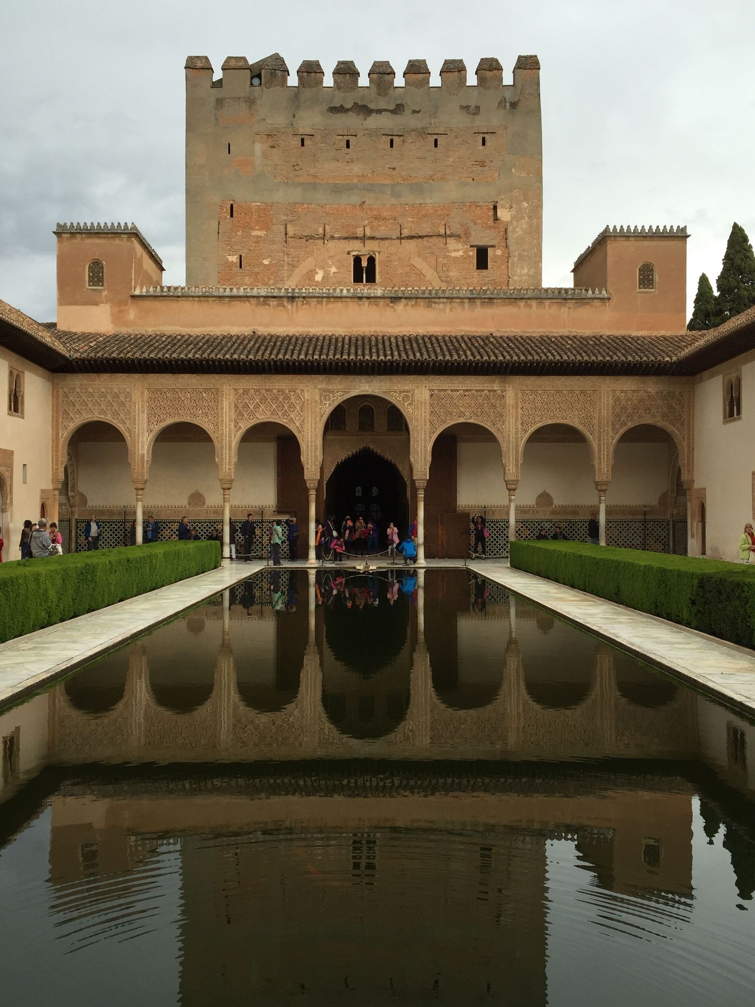 Best photo op at Alhambra!