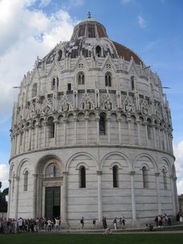 Photo of Baptismal Font at Pisa. So much more to see in Pisa than just the leaning tower. Lots of history and nice local people. Had a wonderful lunch with an Italian couple celebrating 60 years together as we were celebrating ... , Beth I - September 2015