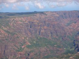 Photo of Waimea Canyon Mark Twain had it right - the Grand Canyon of the Pacific - compares very well! And just like the GC, one shot doesn't do it justice!, Ian A - April 2008