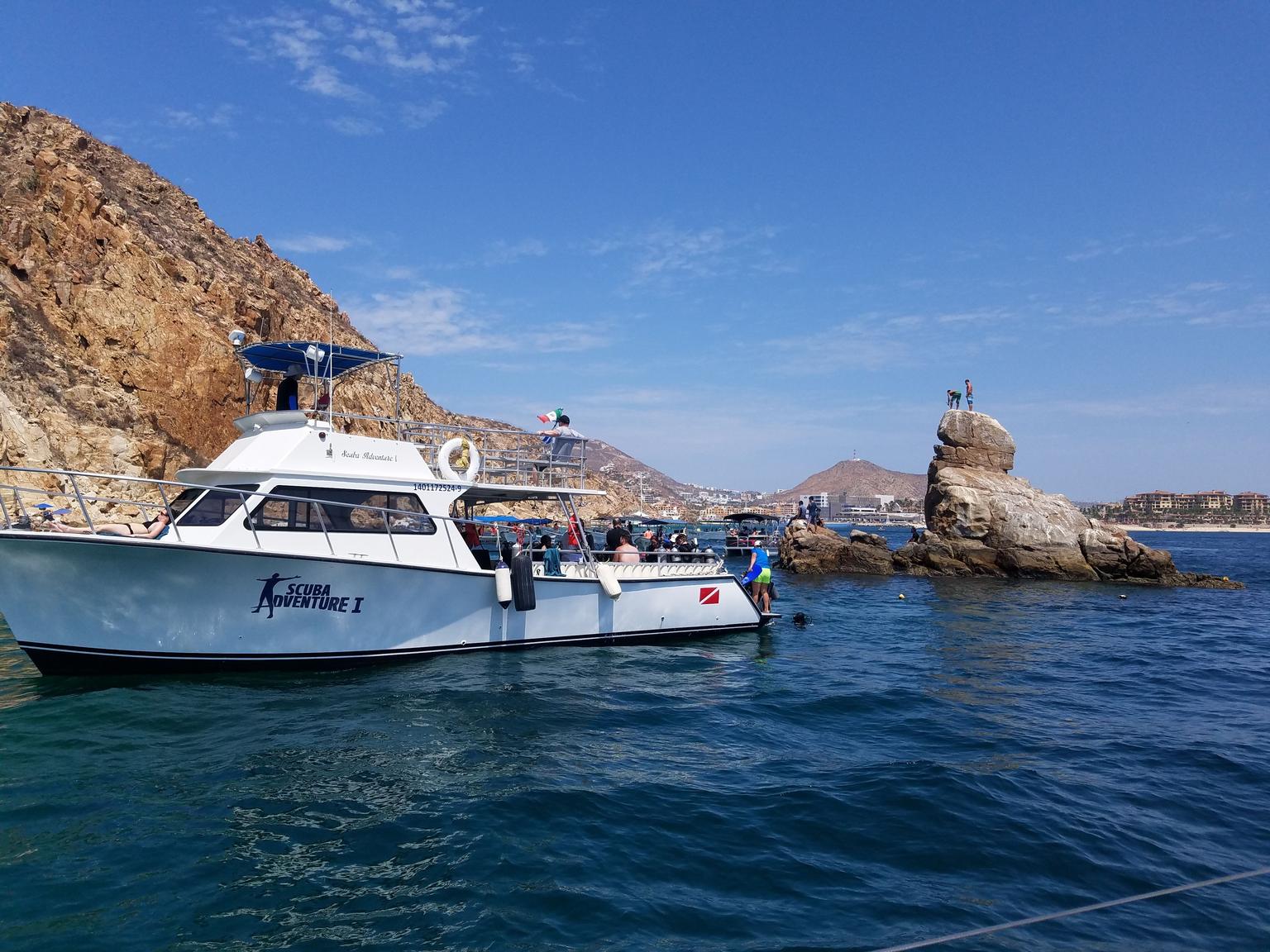 boat tours in cabo san lucas
