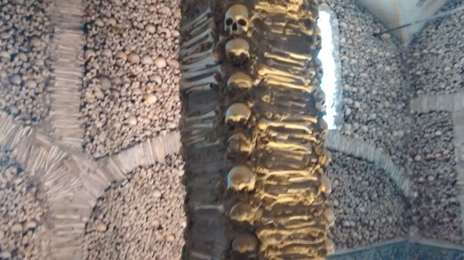 Capela dos Ossos