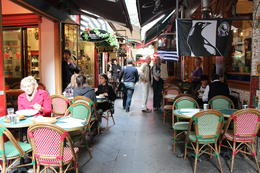 Photo of Melbourne Lanes and Arcades Walking Tour Melbourne Lanes and Arcades Walking Tour, Emma - October 2011