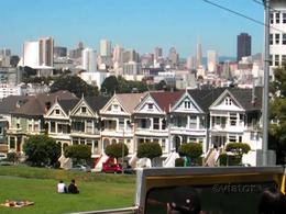 Photo of Alamo Square, San Francisco Enjoy beautiful views of San Francisco on the Hop-on Hop-off tour! - July 2011