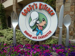Photo of Goofy's Kitchen You get to dine with your favorite Disney characters at this restaurant in the Disneyland Hotel, Trina Tron - June 2012