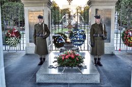 Photo of Tomb of the unknown soldier. The tomb is located on pilsudski square and contains the remains of an unidentified polish soldier of war. , David Lally - October 2015