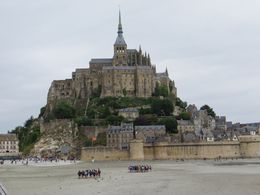 Photo of Mont Saint-Michel A picture of Mont Saint-Michel from the bridge leading up to it. , howardtopher - June 2016