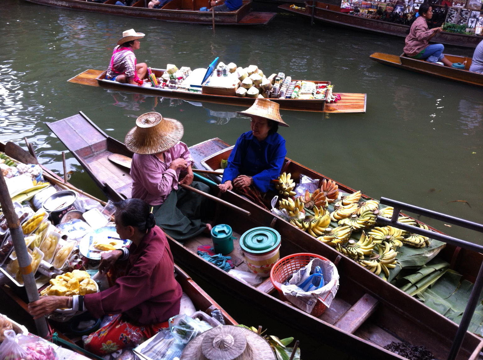 Private Tour: Floating Markets and Bridge on River Kwai Day Trip from Bangkok