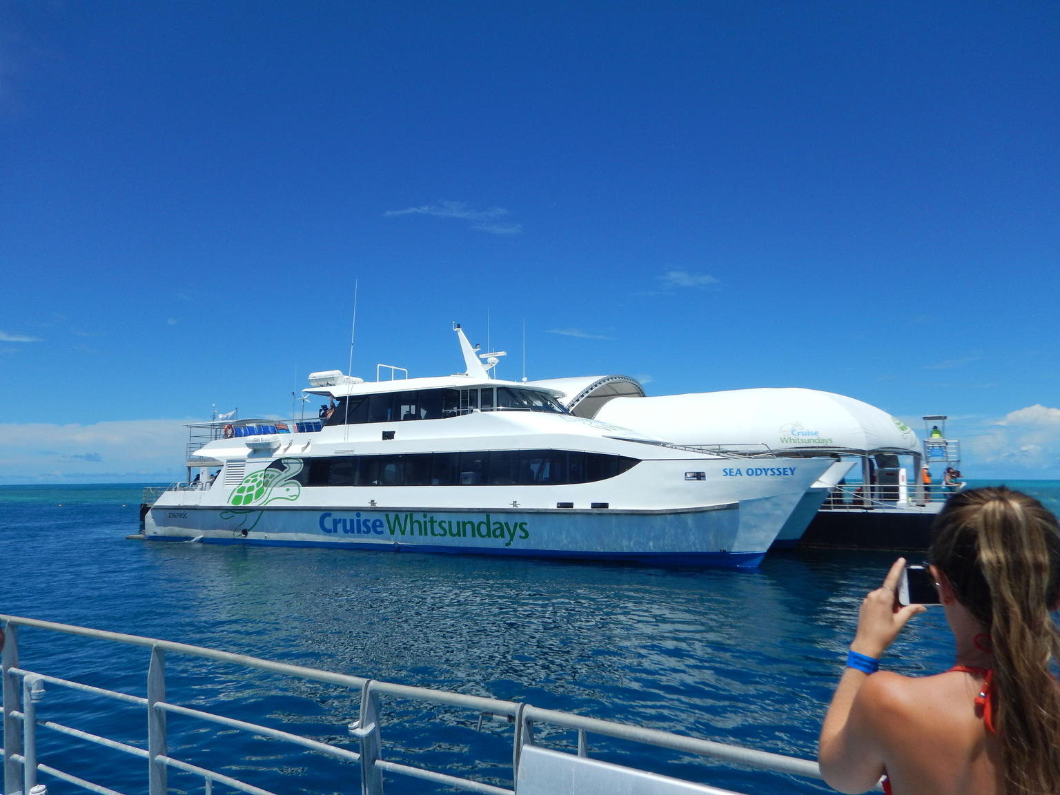 Great Barrier Reef Day Cruise to Reefworld, Airlie Beach AUSTRALIA