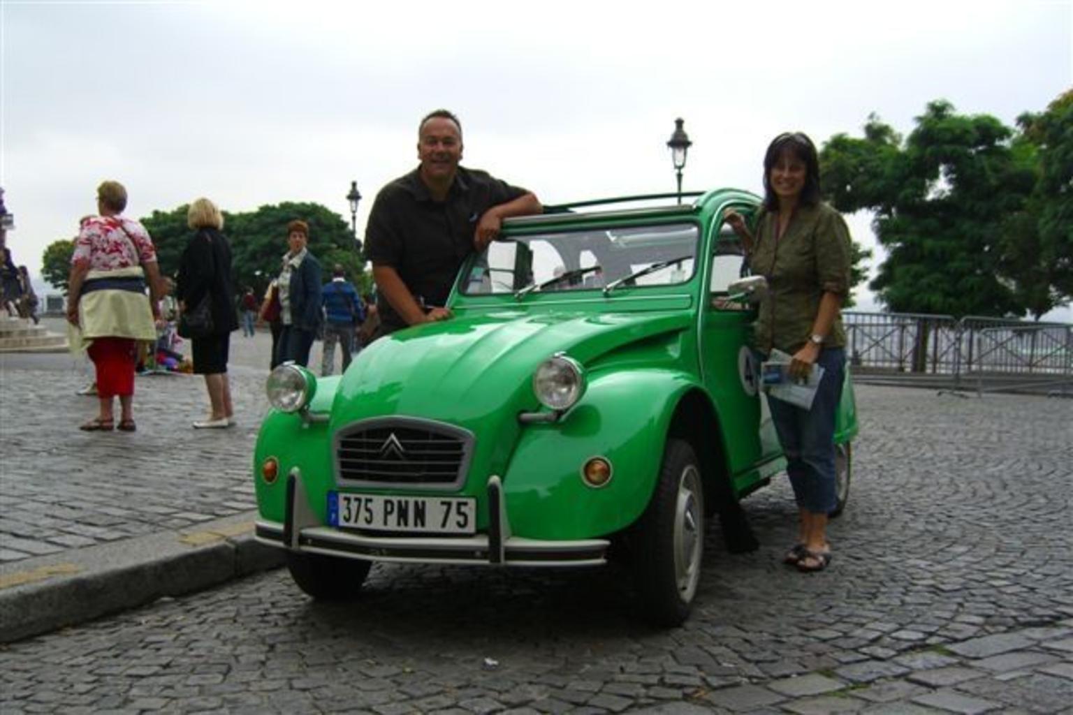 Paris 2CV Tour