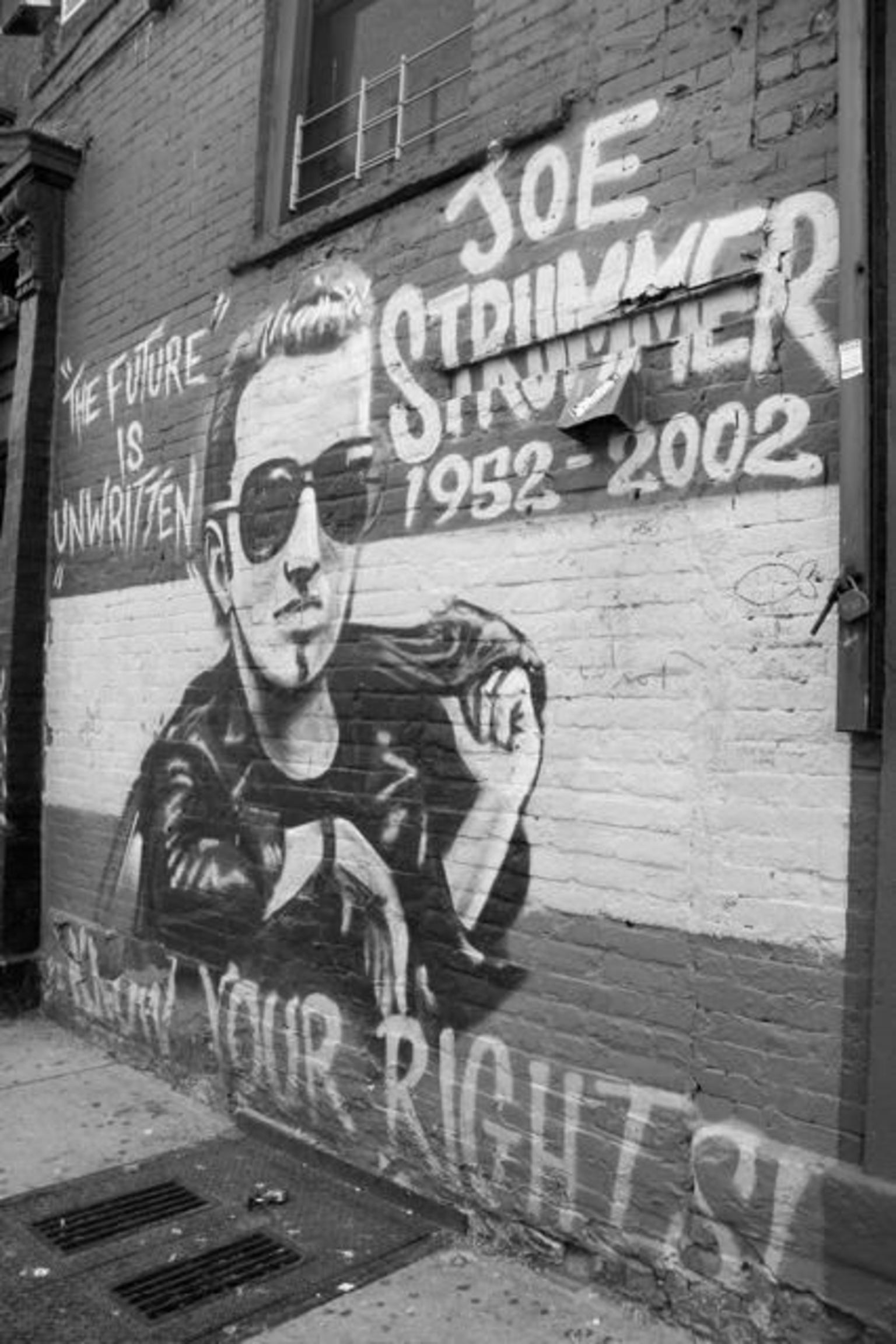 Joe Strummer mural