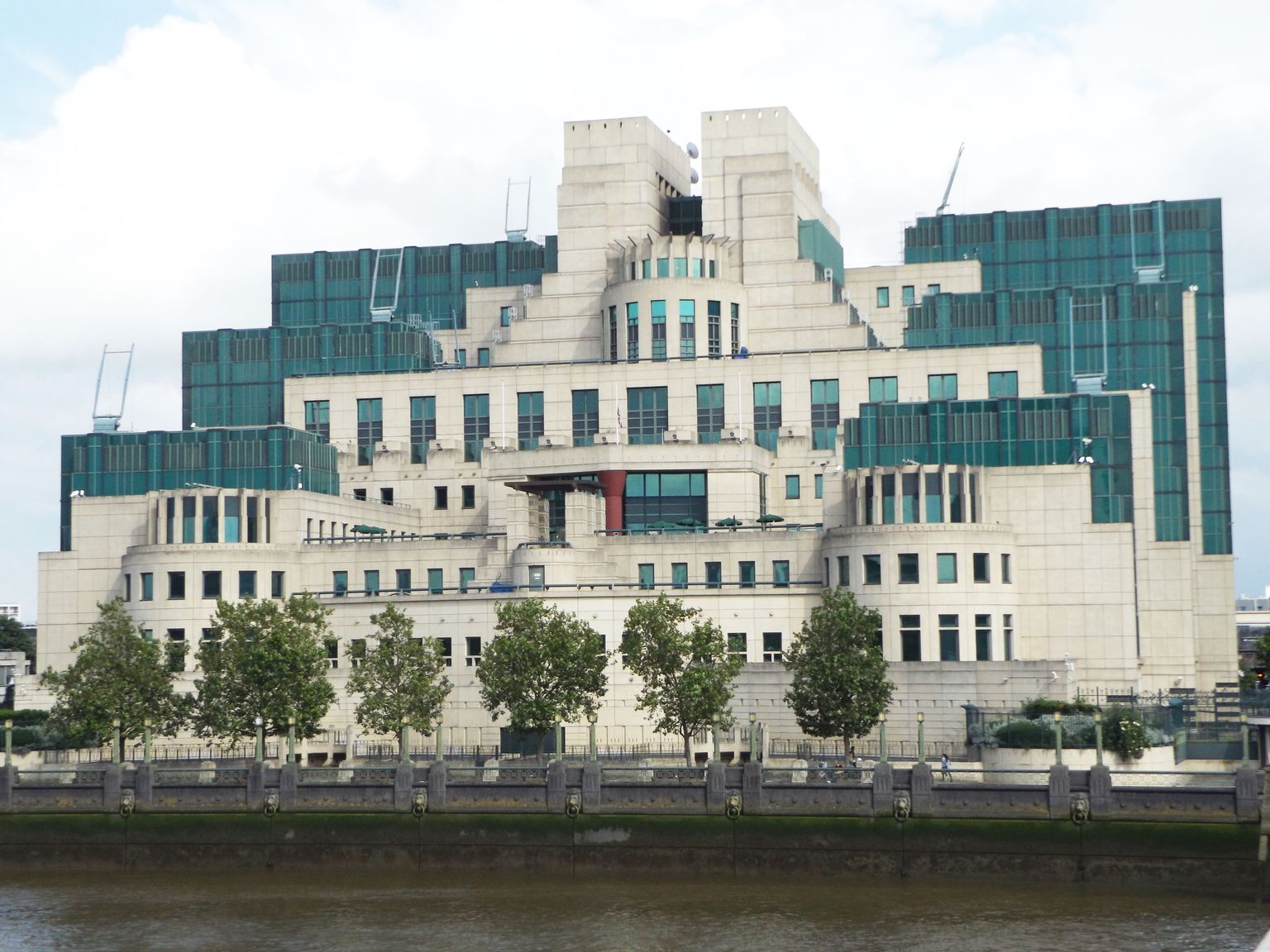 MI6