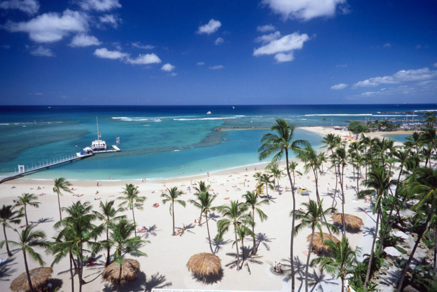 Waikiki Beach — description, photos, working hours of Hotels