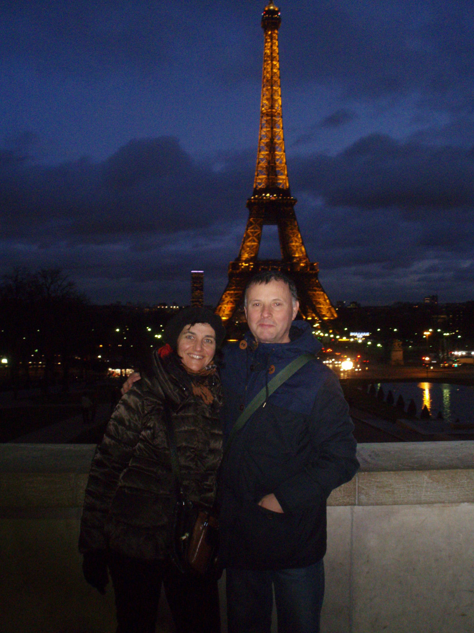 ^Paris de noche