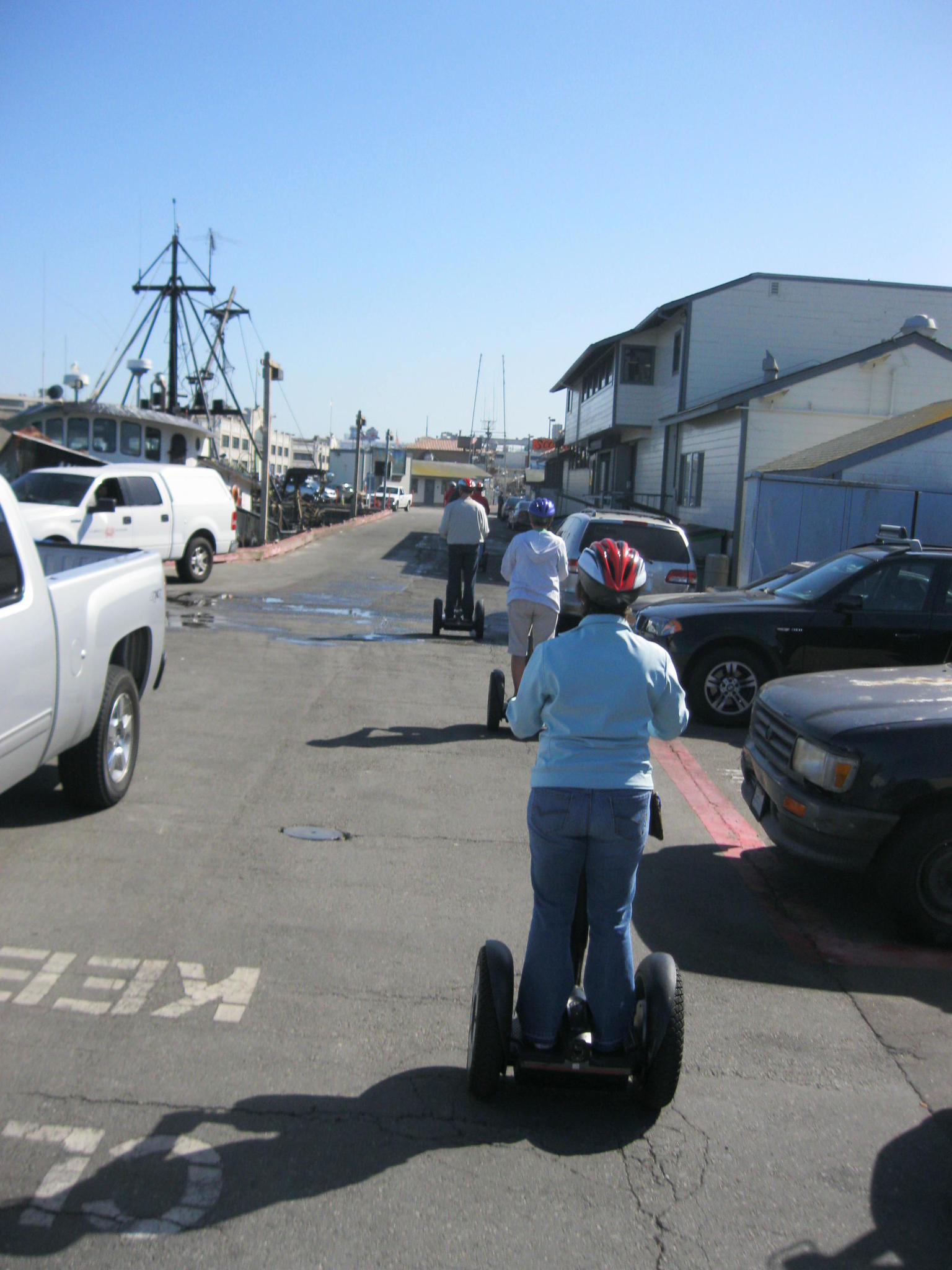 Exploring the working areas of the piers