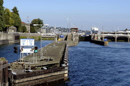 Photo of Hiram Chittenden Locks: Informally called the Ballard Locks in Seattle Hiram Chittenden Locks: Informally called the Ballard Locks in Seattle - May 2011