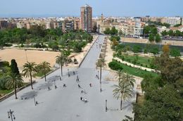 Photo of Torres de Serranos. Looking down at the public walkway leading to the towers. , David Lally - May 2015