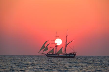 ocean voyager 74 santorini sailing sunset tour