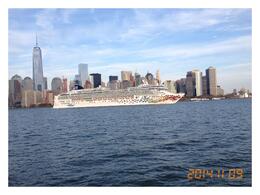 Photo of Ferry trip View of Manhattan from the ferry. This cruise ship just came out of nowhere - what an awesome backdrop! , Lynn R - November 2014