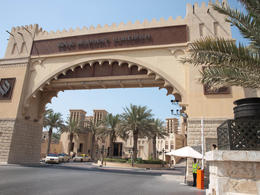 Photo of Entrance to Souk Madinat Jumeirah Entrance to Souk Madinat Jumeirah. Beautiful architecture , Jill - November 2011