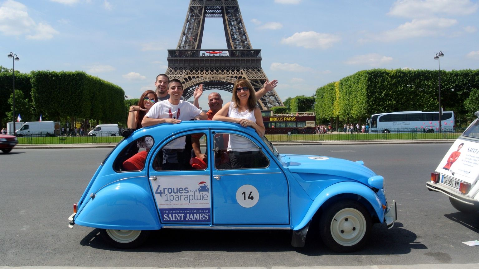 Paris Tour by 2CV
