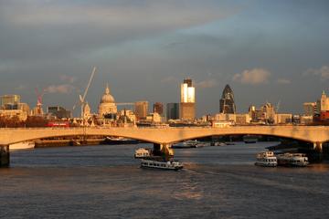 London Bridge, London Attractions