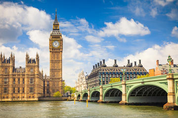 Houses of Parliament & Big Ben , London Attractions