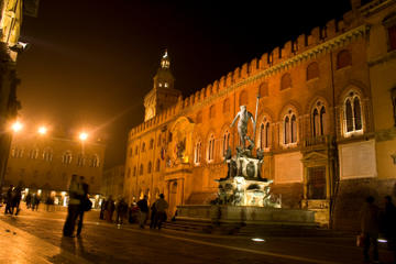 Bologna Piazza Maggiore, Bologna