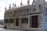 Church of Santa Maria della Spina (Chiesa di Santa Maria della Spina)
