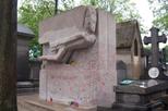 Père Lachaise Cemetery