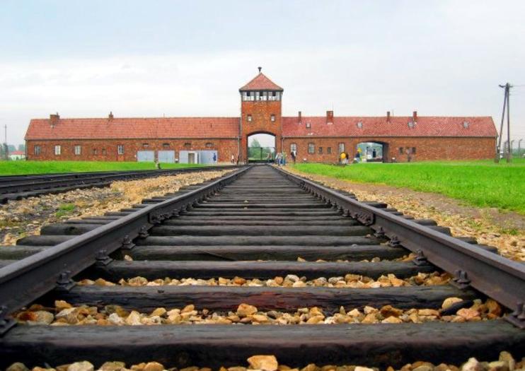 best auschwitz tour reddit