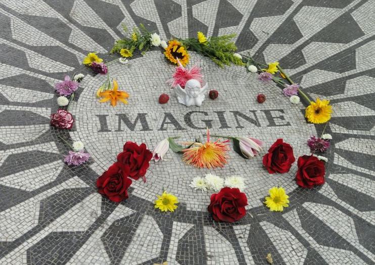 Strawberry Fields (John Lennon Memorial)