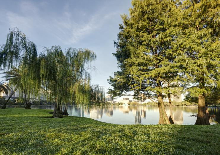 Lakes Park