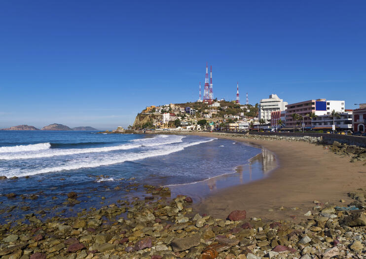 Olas Atlas Beach (Playa Olas Altas)