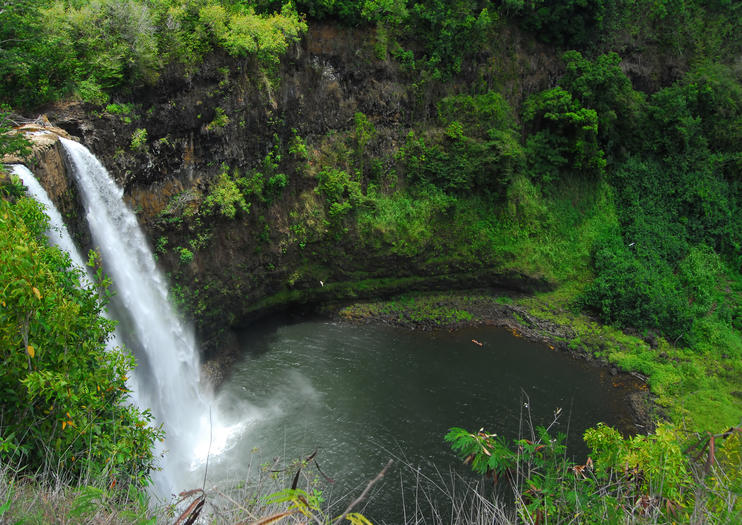 Faarumai Waterfalls