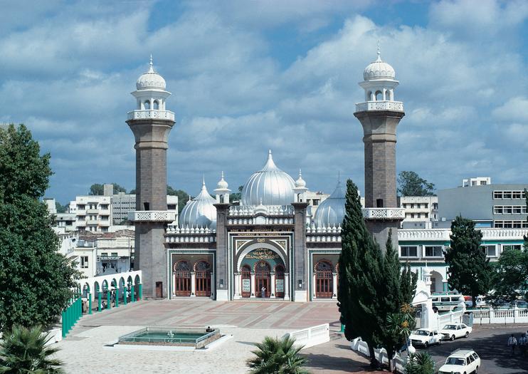 The Best Jamia Mosque Tours & Tickets 2020 - Nairobi | Viator