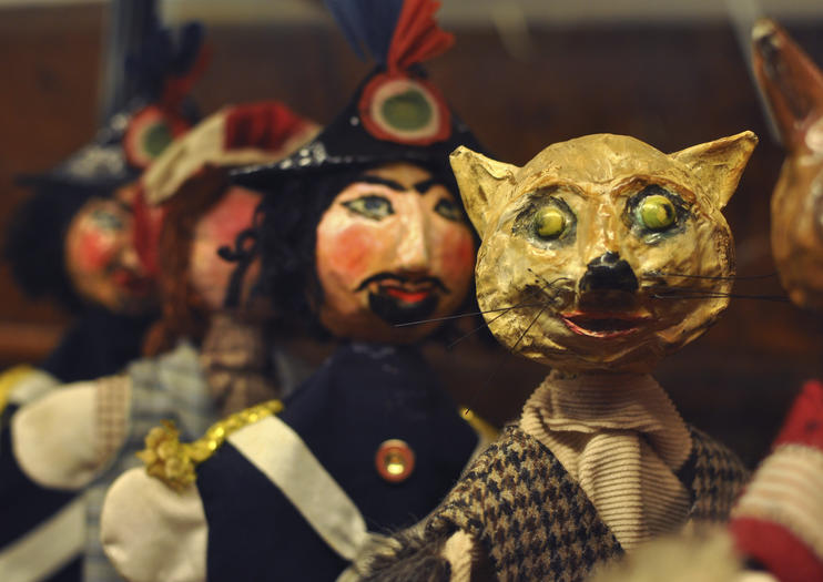 Opera Dei Pupi (Rod Marionette Theatre)