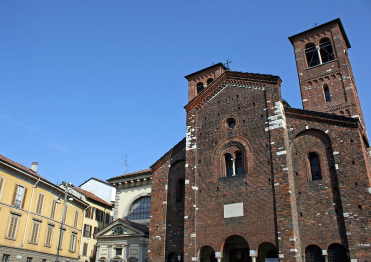Ambrosiana Museum and Library (Veneranda Biblioteca Ambrosiana)