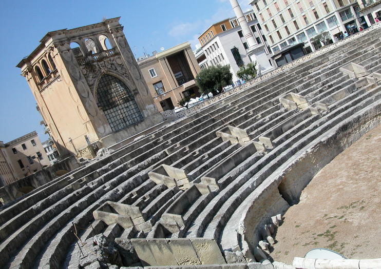 Lecce Roman Amphitheatre (Anfiteatro Romano di Lecce)