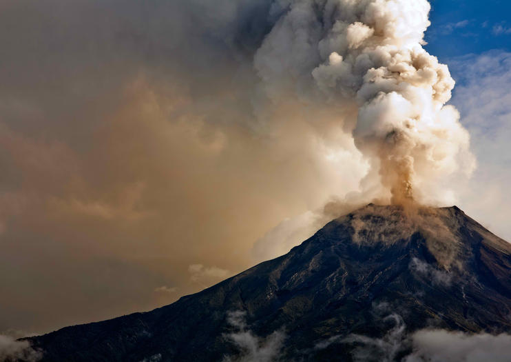 Avenue of the Volcanoes