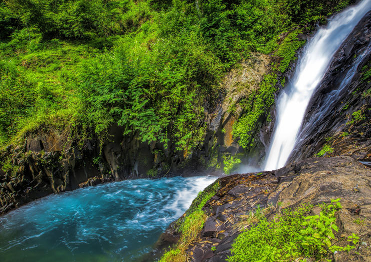 Gitgit Waterfalls (Air Terjun Gitgit)