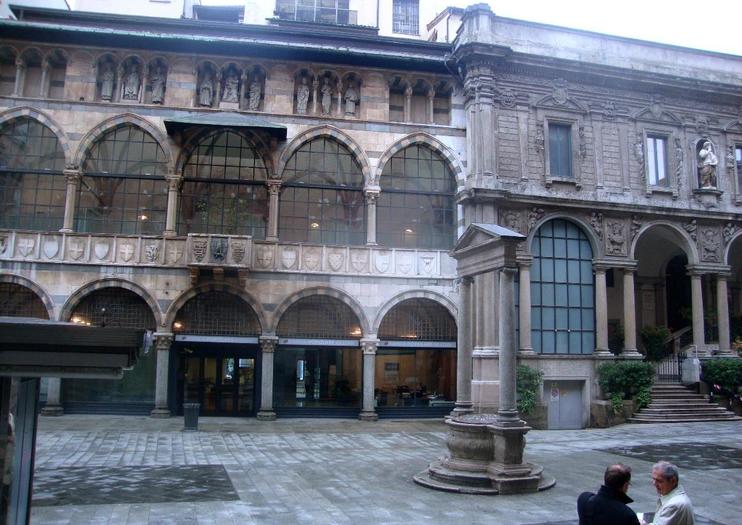 Piazza Mercanti